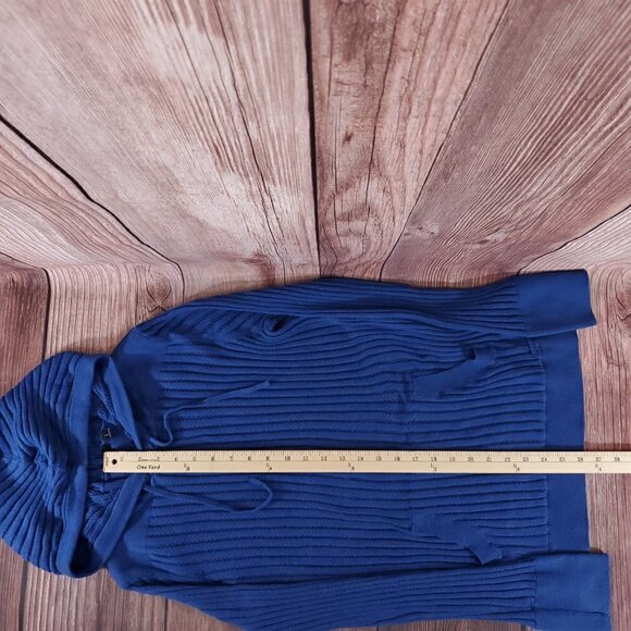 *Flaw Betabrand Seaside Jumper Womens Large Blue Knit Hooded Sweater Thumb Holes - Picture 11 of 12